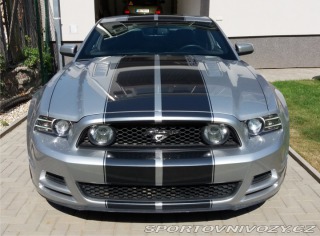 Ford Mustang GT 2012