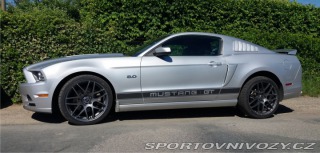 Ford Mustang GT 2012