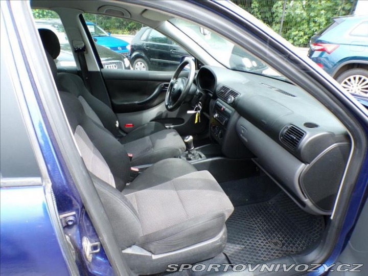 Seat Leon 1,4 16V 2003