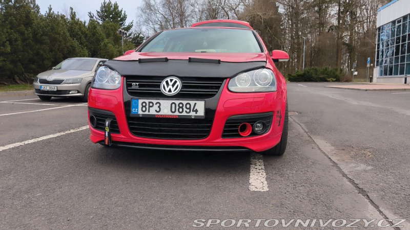 Volkswagen Golf GT