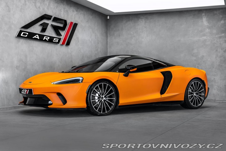 McLaren GT  2021