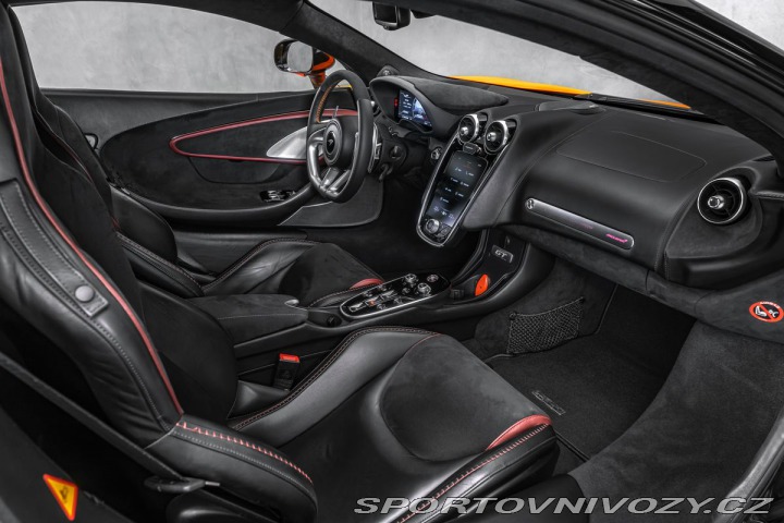 McLaren Ostatní modely  2021