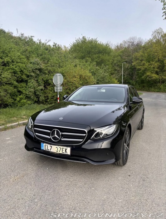 Mercedes-Benz E 