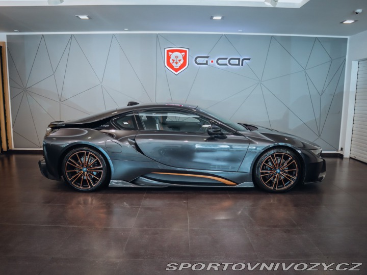 BMW i8 Ultimate Sophisto Edition 2019