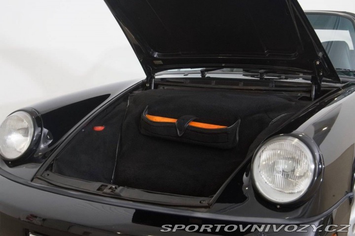 Porsche 911 964 Carrera 2 1991