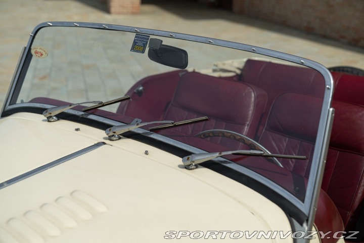 Ostatní značky Ostatní modely Morgan 4/4 1989