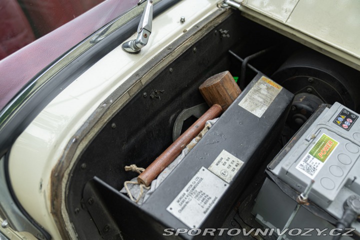 Ostatní značky Ostatní modely Morgan 4/4 1989