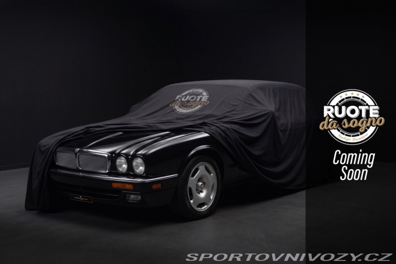 Jaguar XJR 6