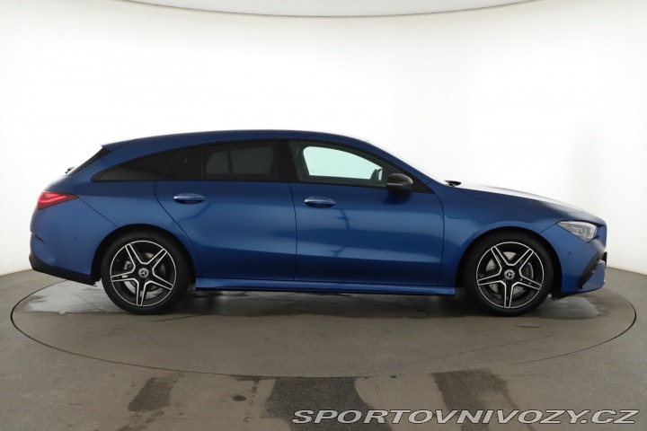 Mercedes-Benz CLA AMG 200 2025