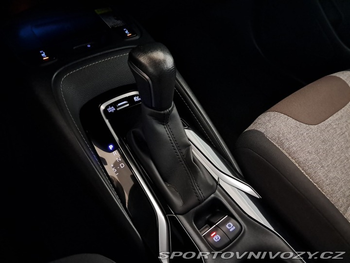 Toyota Corolla 2.0 Hybrid 2021