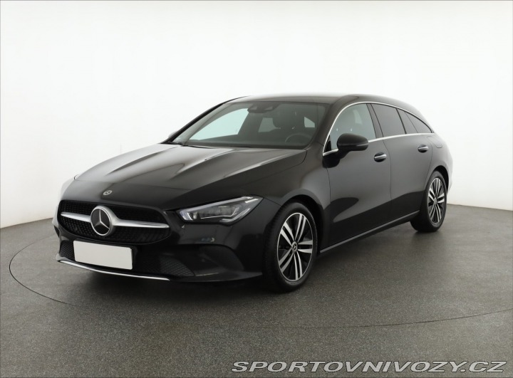 Mercedes-Benz CLA 220 d 4MATIC 2021