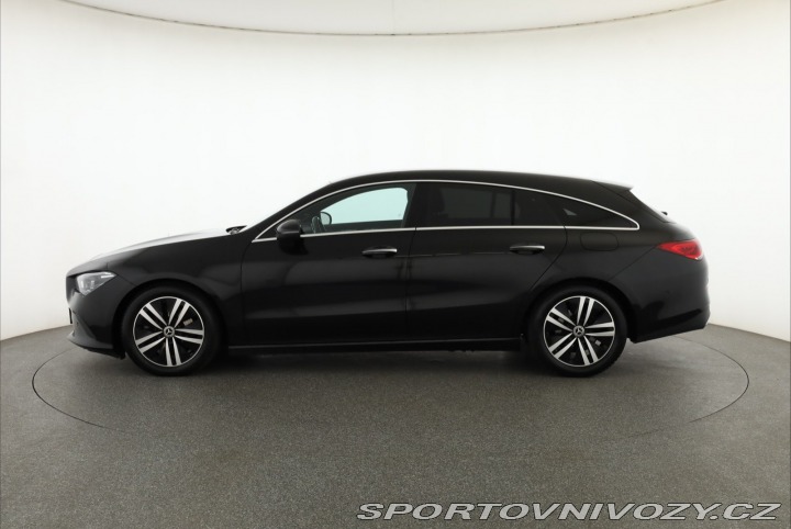 Mercedes-Benz CLA 220 d 4MATIC 2021