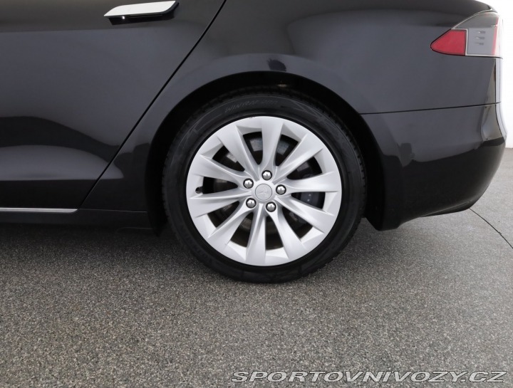Tesla Model S 75D 2018