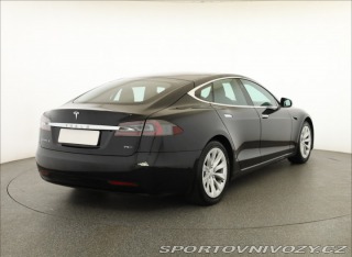 Tesla Model S 75D 2018