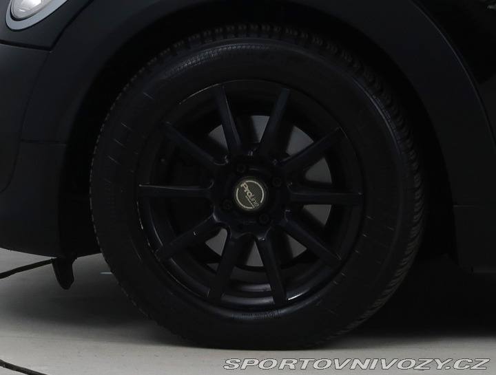 Mini Cooper Cooper D 2013