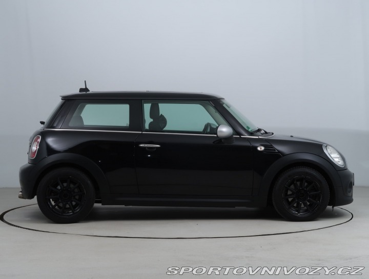 Mini Cooper Cooper D 2013