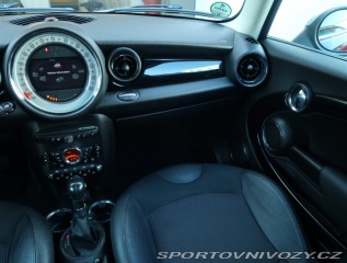 Mini Cooper Cooper D 2013