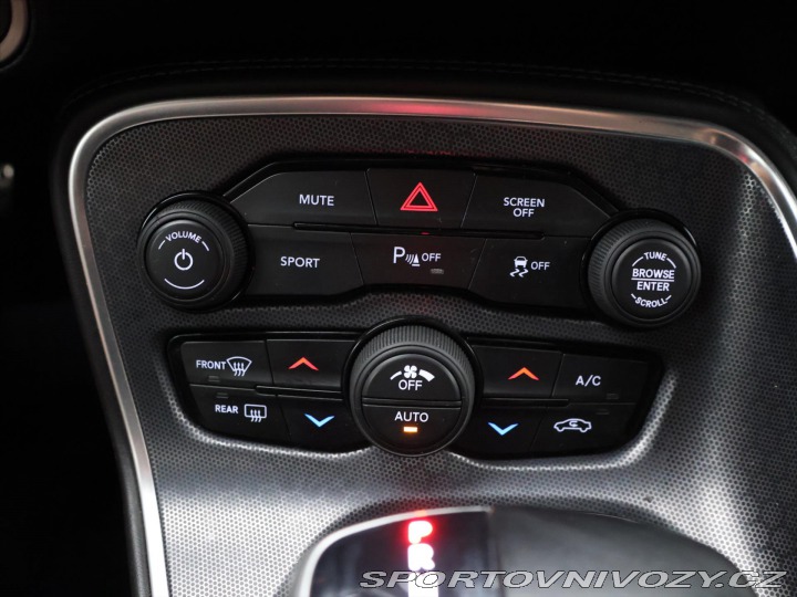 Dodge Challenger 5,7 Hemi V8 280kW Kůže R/ 2018