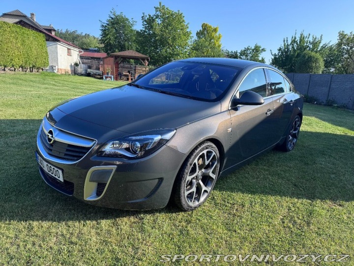 Opel Insignia OPC 2,8   OPC 1800