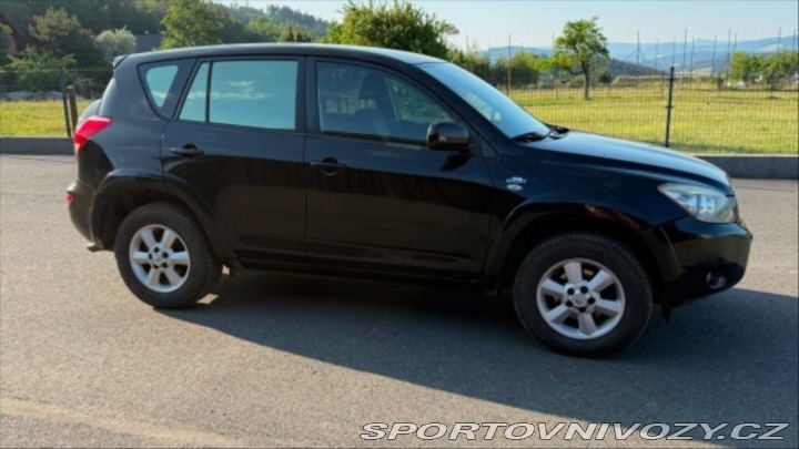 Toyota Ostatní modely RAV4 2,2   130kw 2007