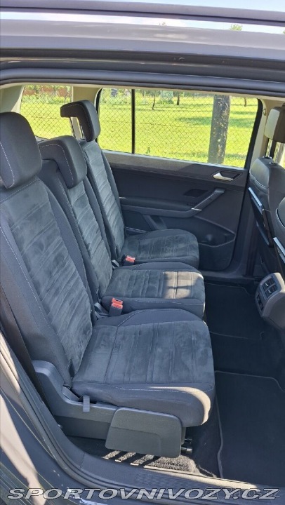 Volkswagen Ostatní modely Touran 2,0   TDI,110kw,DSG,Tažné 2019