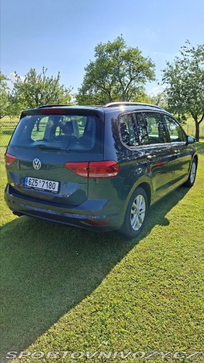 Volkswagen Ostatní modely Touran 2,0   TDI,110kw,DSG,Tažné 2019