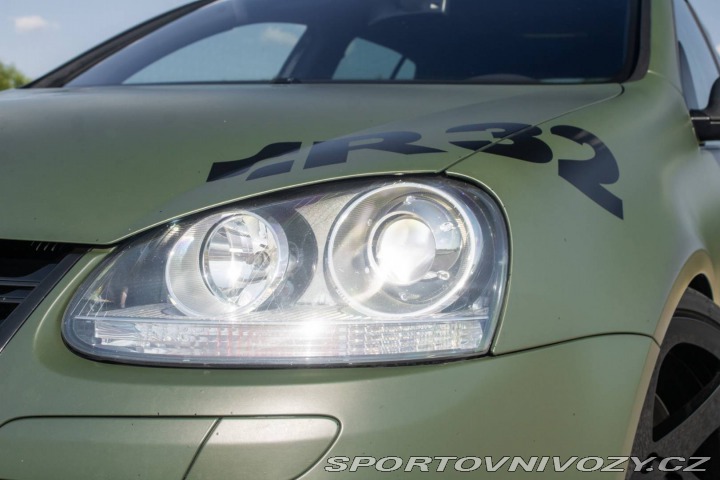 Volkswagen Golf R32 3.2 V6 DSG / AJ NA S 2008