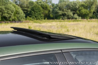 Volkswagen Golf R32 3.2 V6 DSG / AJ NA S 2008