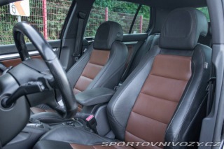 Volkswagen Golf R32 3.2 V6 DSG / AJ NA S 2008