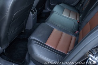 Volkswagen Golf R32 3.2 V6 DSG / AJ NA S 2008