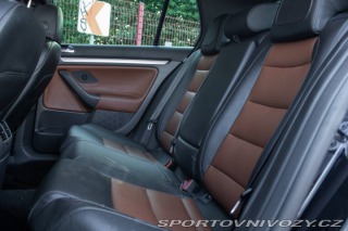 Volkswagen Golf R32 3.2 V6 DSG / AJ NA S 2008