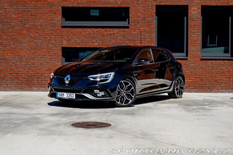 Renault Mégane 300 R.S. Trophy 4Control