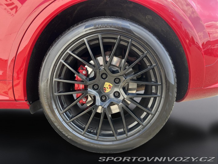 Porsche Cayenne GTS 2021