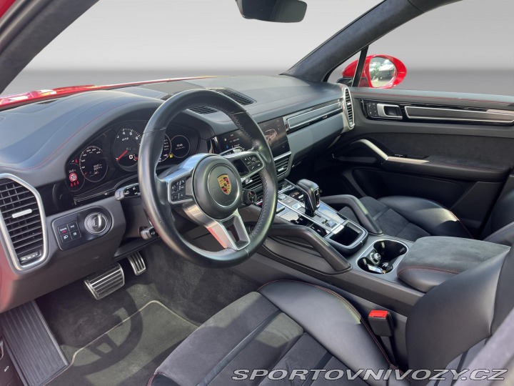Porsche Cayenne GTS 2021