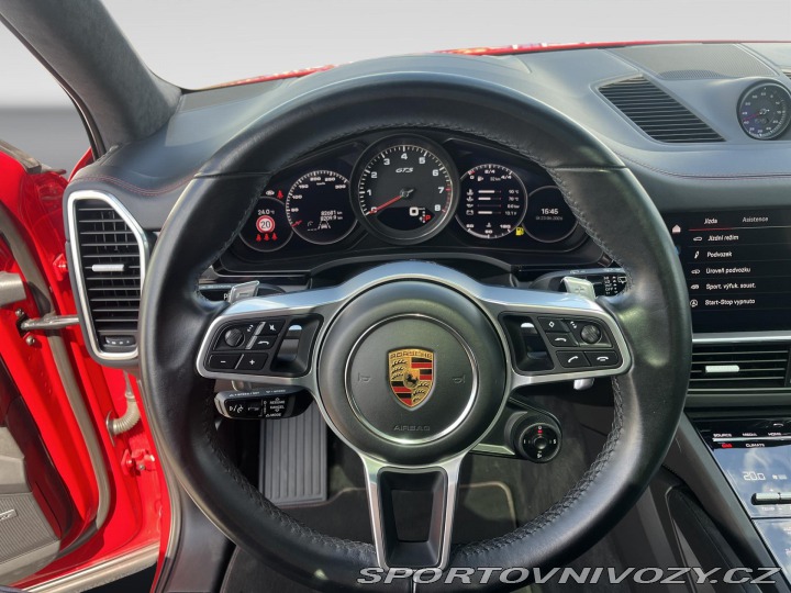 Porsche Cayenne GTS 2021