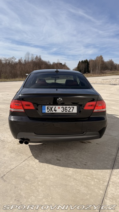 BMW 3 E92 330xd 2009
