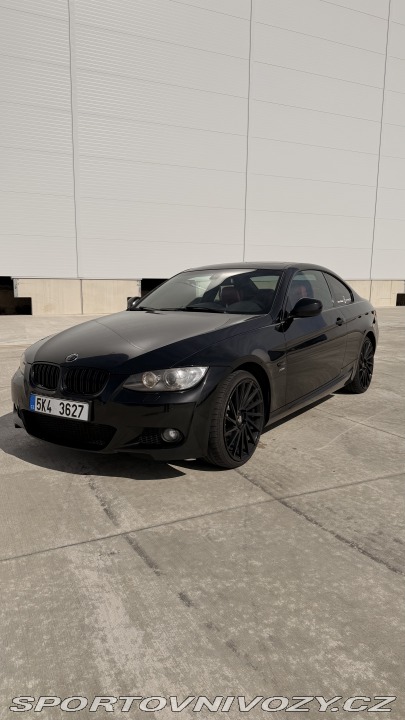 BMW 3 E92 330xd 2009