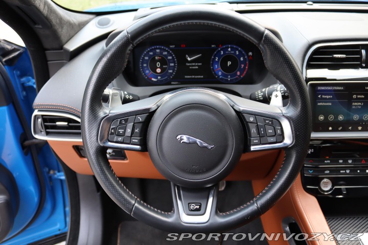 Jaguar F-Pace SVR 5.0 V8 AWD 405kW DPH 2018