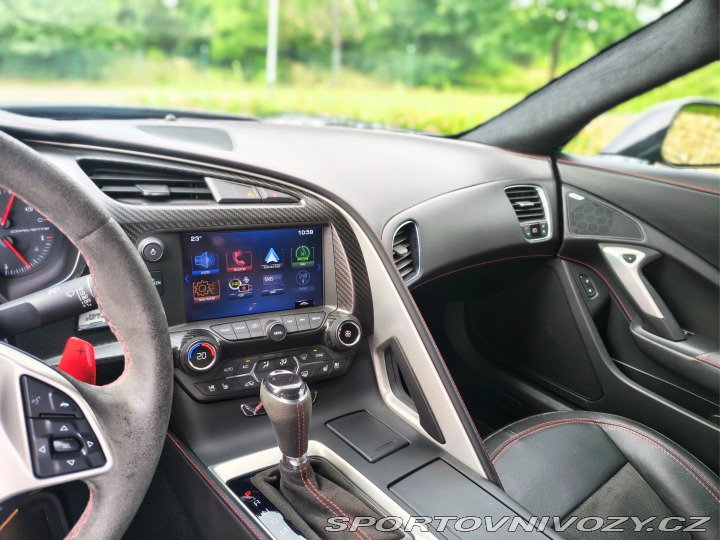 Chevrolet Corvette C7 2018