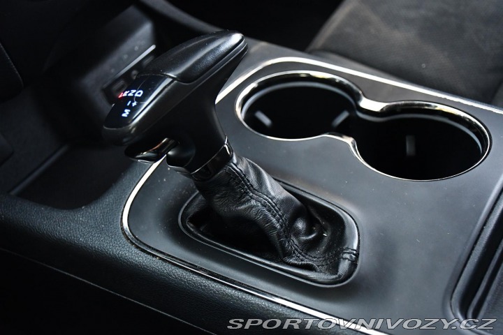 Dodge Durango 3.6L V6 7.MÍST 2020