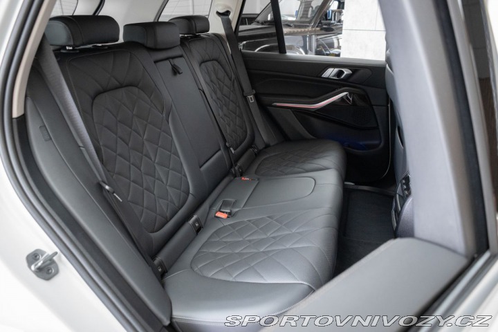 BMW X5 xDrive50e ZÁRUKA*AIR*TANŽ 2024