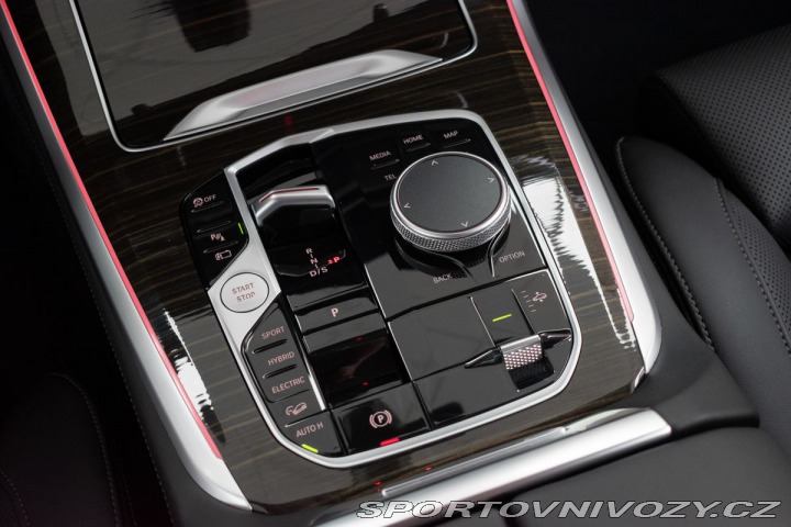 BMW X5 xDrive50e ZÁRUKA*AIR*TANŽ 2024