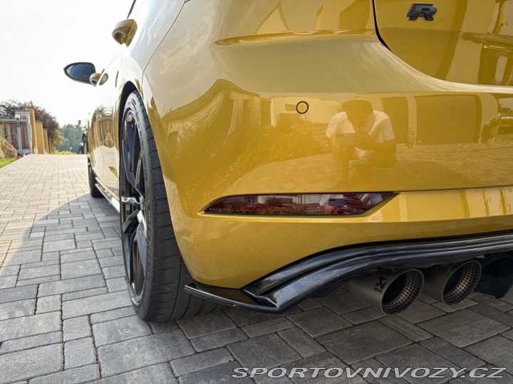 Volkswagen Golf R, Akrapovič 2017