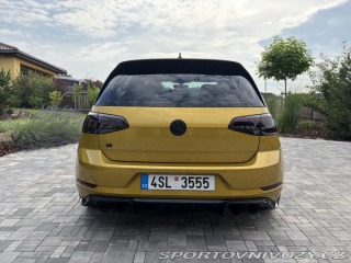Volkswagen Golf R, Akrapovič 2017