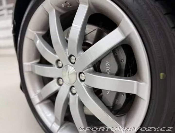 Aston Martin DB9 DB9 2006