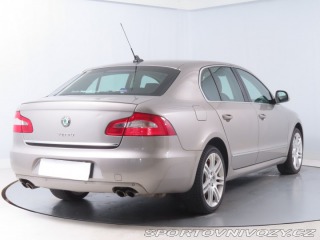 Škoda Superb 3.6 FSI V6 2009