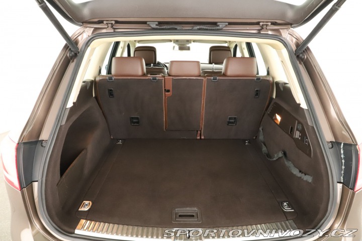 Volkswagen Ostatní modely Touareg  4.2 V8 TDi 2010