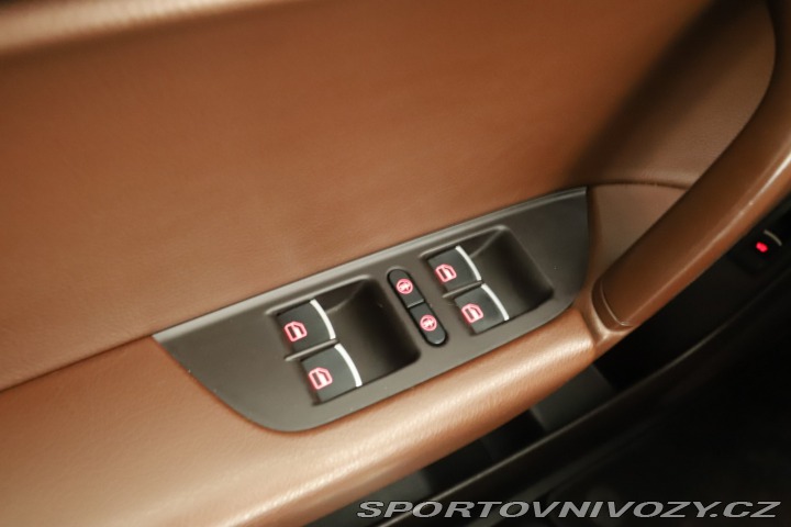 Volkswagen Ostatní modely Touareg  4.2 V8 TDi 2010