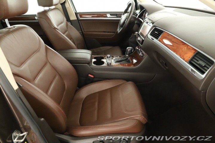 Volkswagen Ostatní modely Touareg  4.2 V8 TDi 2010