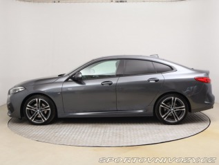 BMW 2 Sport Line 218d 2021